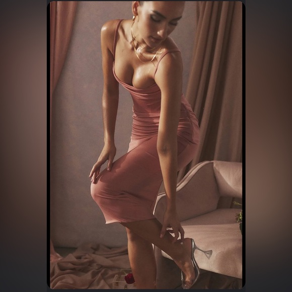 NWT House of CB Marciella corset midi dress - Picture 5 of 12